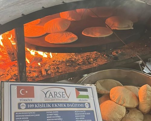 Gazze'ye Bir Ekmek, Bir Umut